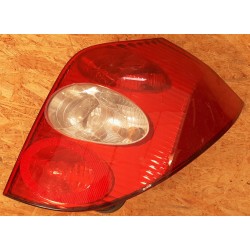 RENAULT LAGUNA II KOMBI LAMPA TYLNA TYŁ PRAWA 8200002472