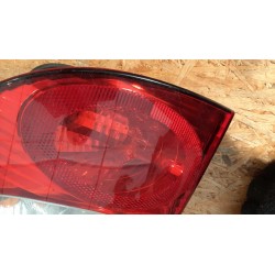 RENAULT LAGUNA II KOMBI LAMPA TYLNA TYŁ PRAWA 8200002472