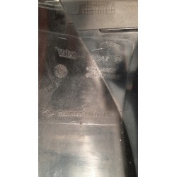 RENAULT LAGUNA II KOMBI LAMPA TYLNA TYŁ PRAWA 8200002472