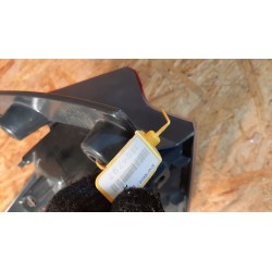 LAMPA PRAWY TYŁ TOYOTA AURIS II LIFT