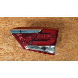 LAMPA TYŁ TYLNA PRAWA W KLAPĘ HYUNDAI I40 KOMBI 924043Z001