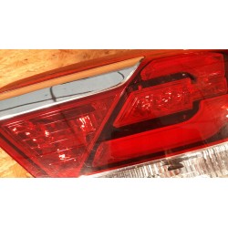 LAMPA TYŁ TYLNA PRAWA W KLAPĘ HYUNDAI I40 KOMBI 924043Z001