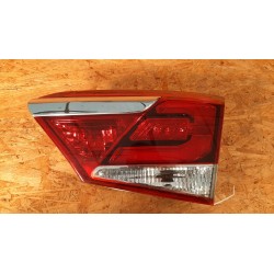 LAMPA TYŁ TYLNA PRAWA W KLAPĘ HYUNDAI I40 KOMBI 924043Z001