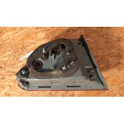 LAMPA TYŁ TYLNA PRAWA W KLAPĘ HYUNDAI I40 KOMBI 924043Z001