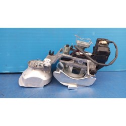 OBUDOWA ODBŁYŚNIK SOCZEWKA LAMPY PRAWY PRZÓD 9661316580 CITROEN C5 X7 XENON
