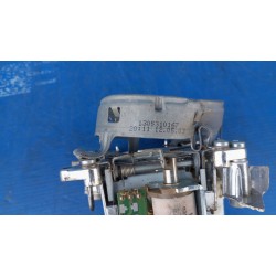 ZAWÓR OBUDOWA SOCZEWKI LAMPY PRZÓD XENON 1305310167 BMW E46 1305310969