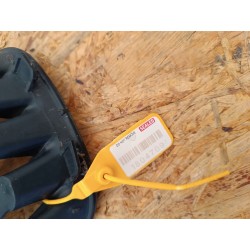 MR153416 KRATKA ZDERZAKA GRILLA PRAWA PRZÓD MITSUBISHI CARISMA