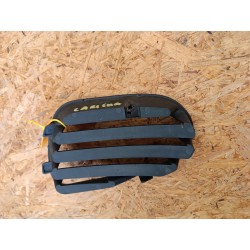 MR153416 KRATKA ZDERZAKA GRILLA PRAWA PRZÓD MITSUBISHI CARISMA