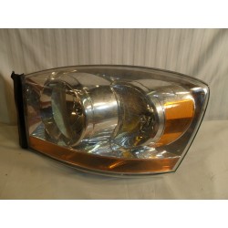 LAMPA LEWY PRZÓD REFLEKTOR DODGE RAM 1500 2500 3500 2006-