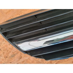 ATRAPA KRATKA ZDERZAKA PRAWA NISSAN ALMERA TINO 62320BU000 62316BU100