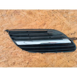 ATRAPA KRATKA ZDERZAKA PRAWA NISSAN ALMERA TINO 62320BU000 62316BU100