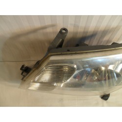 LAMPA LEWY PRZÓD EU TOYOTA HIACE 2007-