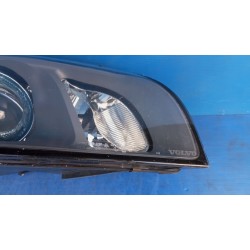 LAMPA PRAWY PRZÓD EUROPA XENON 30698890 VOLVO V50 S40 II
