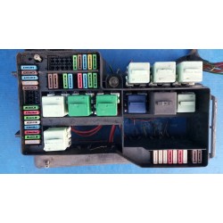 BMW 3 E36 CABRIO 1.6 1387590 SKRZYNKA BEZPIECZNIKÓW