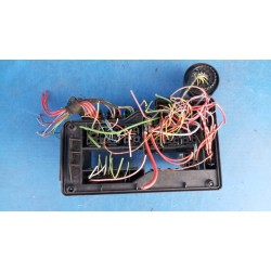 BMW 3 E36 CABRIO 1.6 1387590 SKRZYNKA BEZPIECZNIKÓW