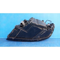 LAMPA PRAWY PRZÓD EUROPA XENON 30698890 VOLVO V50 S40 II