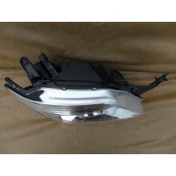 LAMPA PRAWY PRZÓD REFLEKTOR EU MITSUBISHI OUTLANDER I 2003-