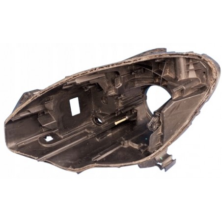 KLOSZ OBUDOWA LAMPY LEWY PRZÓD XENON A2468201561 MERCEDES B KLASA W246