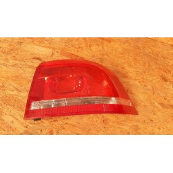 VOLKSWAGEN PASSAT B7 KOMBI LAMPA PRAWA TYŁ TYLNA 3AF945096C