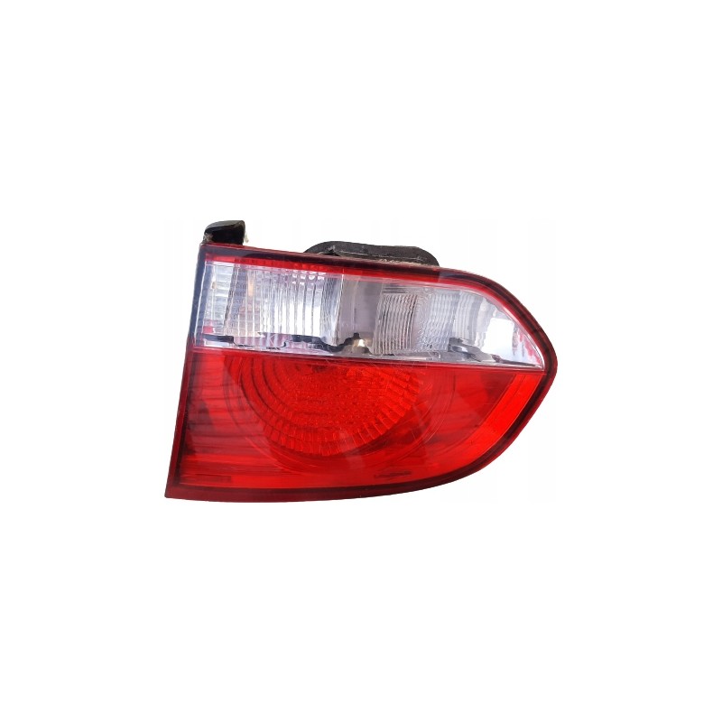 LAMPA PRAWY TYŁ W KLAPE VOLKSWAGEN GOLF VI EU