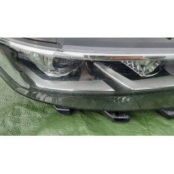 LAMPA PRAWY PRZÓD VOLKSWAGEN T-ROC 2GA941036K