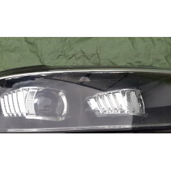 LAMPA PRAWY PRZÓD VOLKSWAGEN T-ROC 2GA941036K