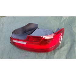 LAMPA PRAWY TYŁ BMW 2 F22 F23 7295424-08