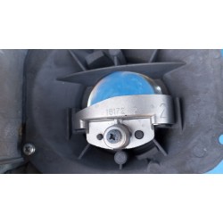 OBUDOWA RAMKA LAMPY LEWY PRZÓD ODBŁYŚNIK SOCZEWKA 100-16211 VOLVO FH12 FM