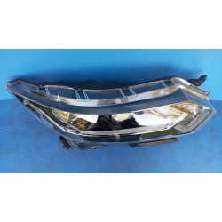 LAMPA PRAWY PRZÓD REFLEKTOR EU LED NISSAN QASHQAI II J11 LIFT