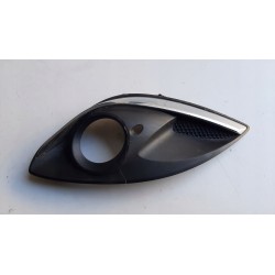 ZAŚLEPKA HALOGENU ZDERZAKA PRAWA OPEL CORSA D