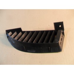 ZAŚLEPKA KRATKA ATRAPA LEWA GRILL MITSUBISHI COLT