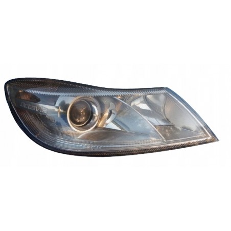 LAMPA PRAWY PRZÓD SOCZEWKA XENON 1Z2941016F UK ANGLIK SKODA OCTAVIA II LIFT