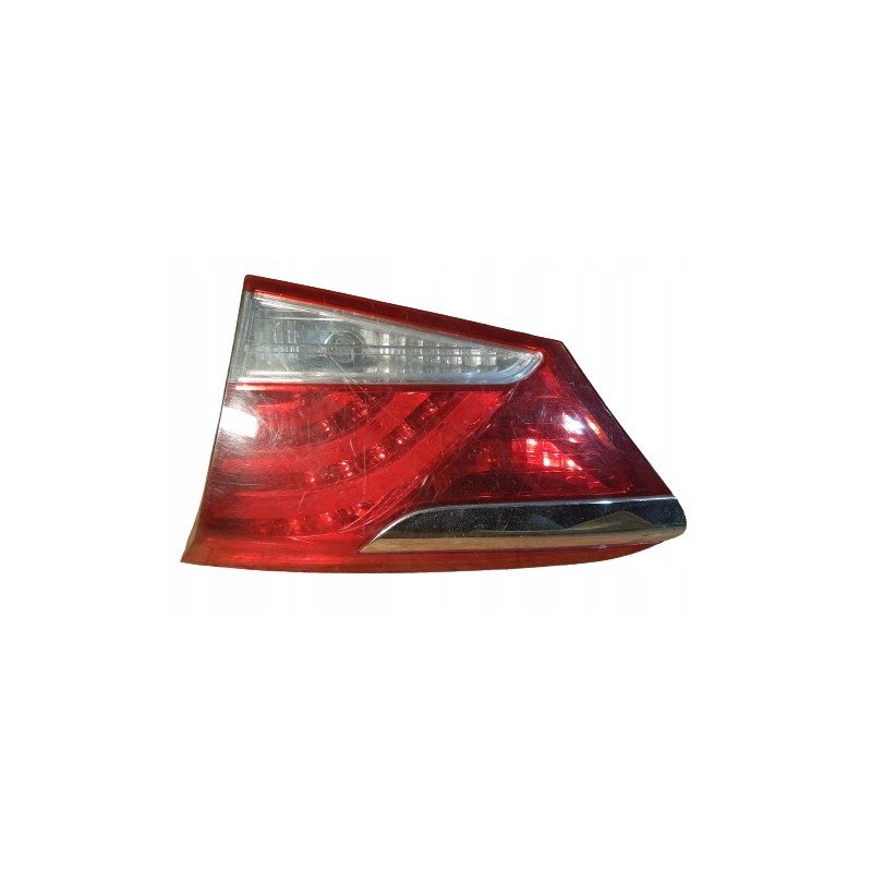 LAMPA TYŁ TYLNA PRAWA W KLAPE HYUNDAI I40 KOMBI 924043Z001
