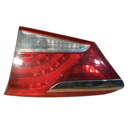 LAMPA TYŁ TYLNA PRAWA W KLAPE HYUNDAI I40 KOMBI 924043Z001