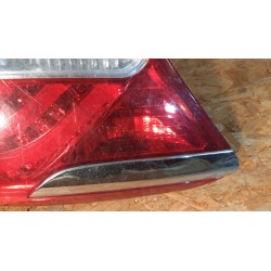 LAMPA TYŁ TYLNA PRAWA W KLAPE HYUNDAI I40 KOMBI 924043Z001