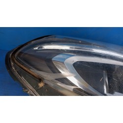 LAMPA PRAWY PRZÓD REFLEKTOR EU A2468201661 MERCEDES B KLASA W246 XENON