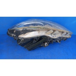 LAMPA PRAWY PRZÓD REFLEKTOR EU A2468201661 MERCEDES B KLASA W246 XENON