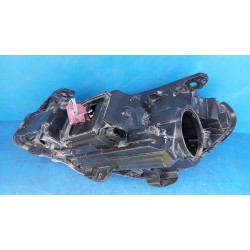 LAMPA PRAWY PRZÓD REFLEKTOR EU A2468201661 MERCEDES B KLASA W246 XENON
