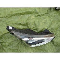 92102-B9000 LAMPA PRAWY PRZÓD EU HYUNDAI I10 II