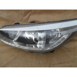 LAMPA LEWY PRZÓD EU 92101-A2220 KIA CEED II 2 LED