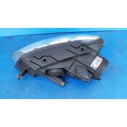 LAMPA REFLEKTOR PRAWY PRZÓD EU VW PASSAT B6 VOLKSWAGEN PASSAT B6 3C0941006N