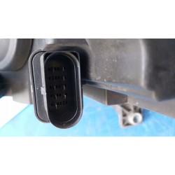 LAMPA REFLEKTOR PRAWY PRZÓD EU VW PASSAT B6 VOLKSWAGEN PASSAT B6 3C0941006N