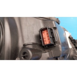 22831928 LAMPA LEWY PRZÓD EU OPEL INSIGNIA A 2008- XENON SKRĘTNY