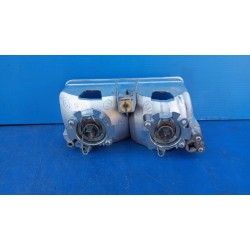 OBUDOWA RAMKA LAMPY LEWY PRZÓD ODBŁYŚNIK VOLVO FH12 FM12 FM9