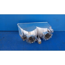 OBUDOWA RAMKA LAMPY LEWY PRZÓD ODBŁYŚNIK VOLVO FH12 FM12 FM9