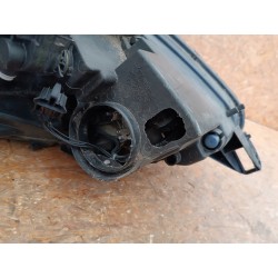 LAMPA PRAWY PRZÓD EU 9677810280 PEUGEOT 2008