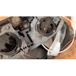 MERCEDES W210 SEDAN LAMPA TYLNA TYŁ LEWA W KLAPĘ A2108200964