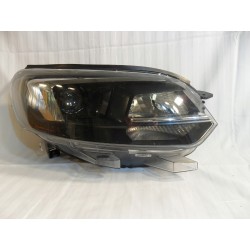 LAMPA PRAWY PRZÓD 9832836480 OPEL ZAFIRA D VIVARO C 00218274-01 EU