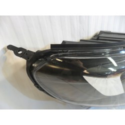 LAMPA PRAWY PRZÓD 9832836480 OPEL ZAFIRA D VIVARO C 00218274-01 EU