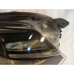 LAMPA PRAWY PRZÓD 9832836480 OPEL ZAFIRA D VIVARO C 00218274-01 EU